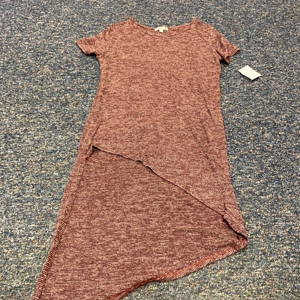 Moa Moa Muave High Low Top sz. L NWT